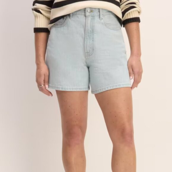 Everlane A-Line Denim Short in Spring Blue - Picture 2 of 3